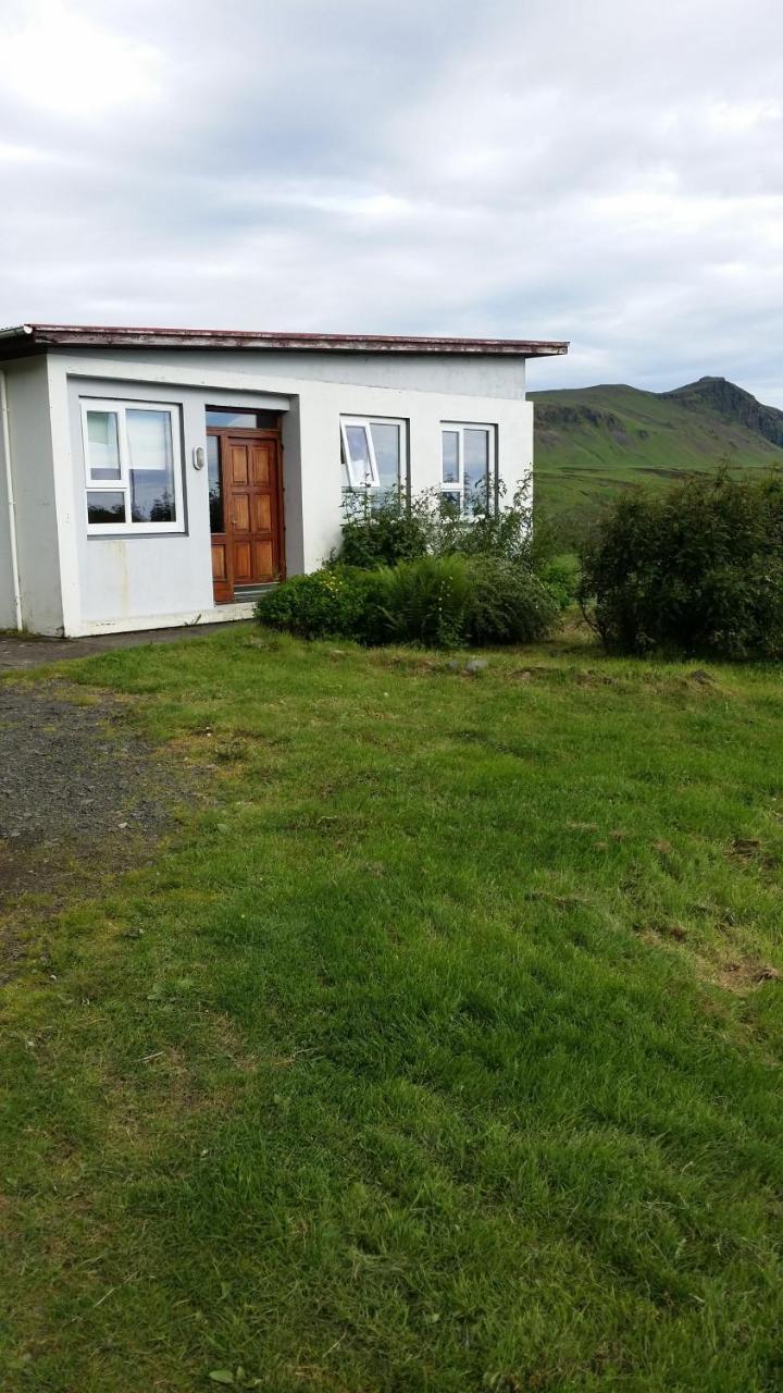 Giljur Guesthouse Vík Dış mekan fotoğraf